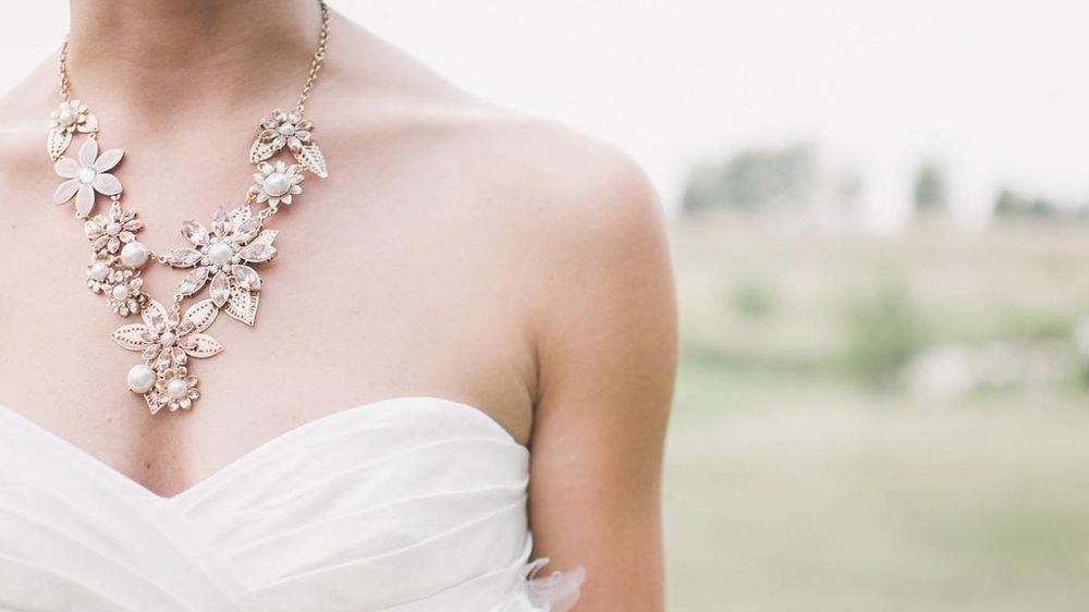 Large Jewelry 