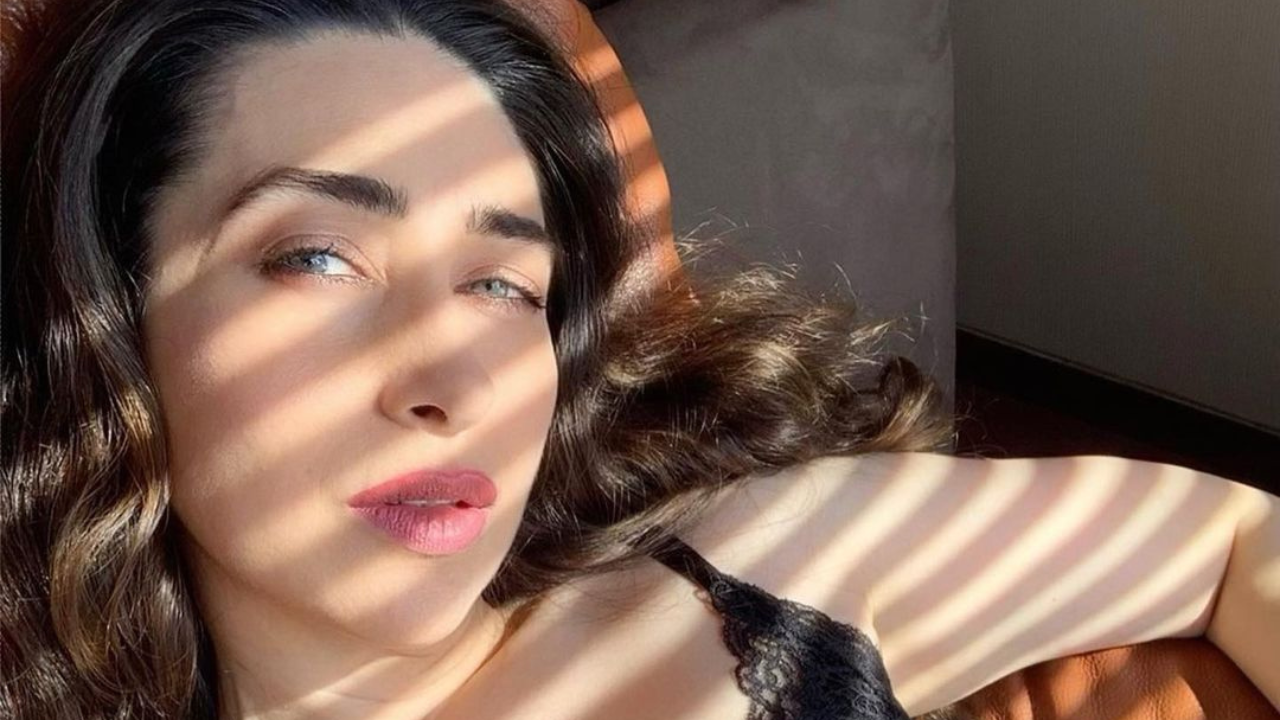 Kapoor: At 47, Karisma Kapoor looks too hot in black lacy strappy top, Celebrity News | Zoom TV
